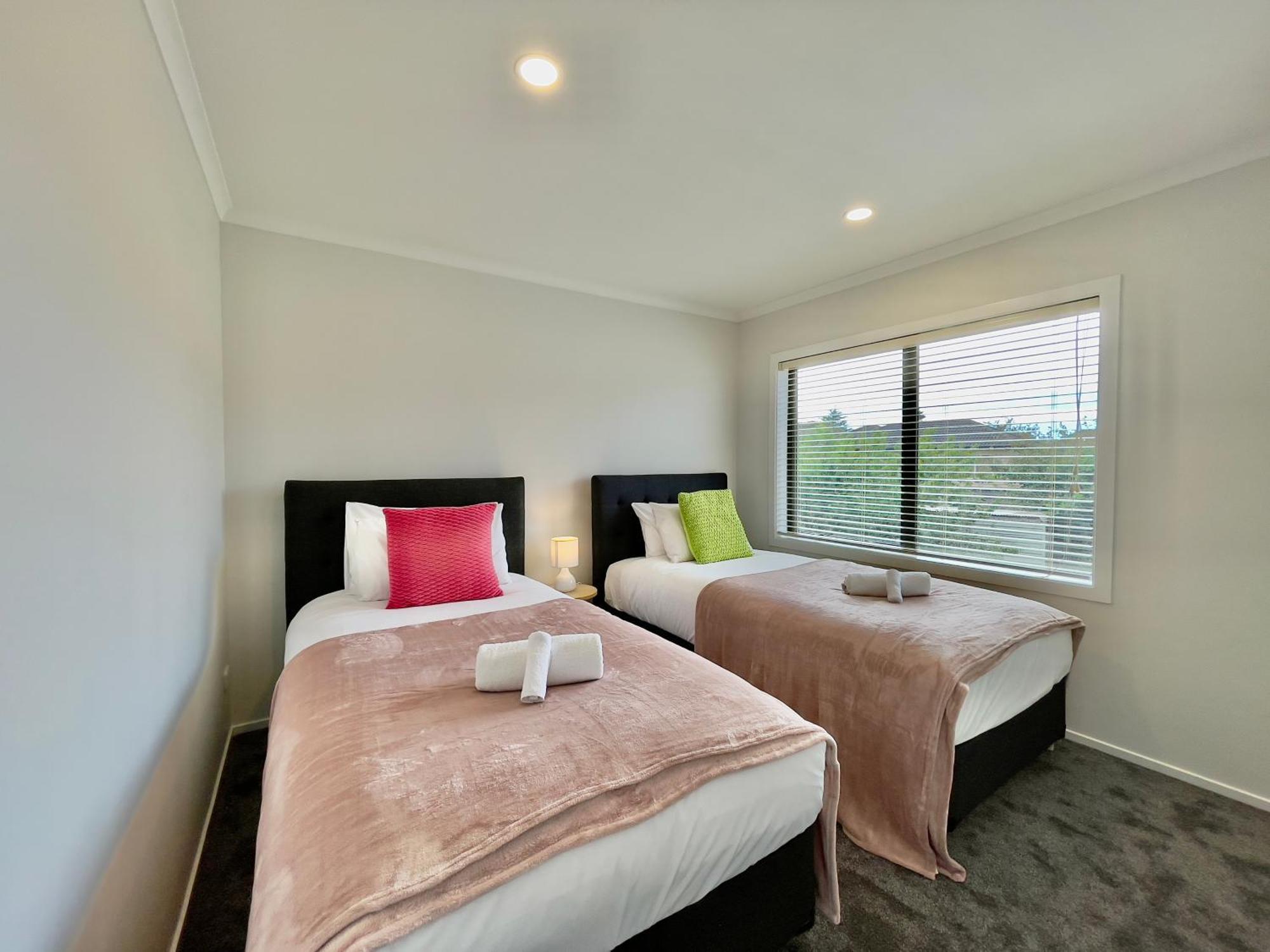 Sky Stars Brand-New Comfortable 3 & 4-Bedroom Houses Auckland Esterno foto