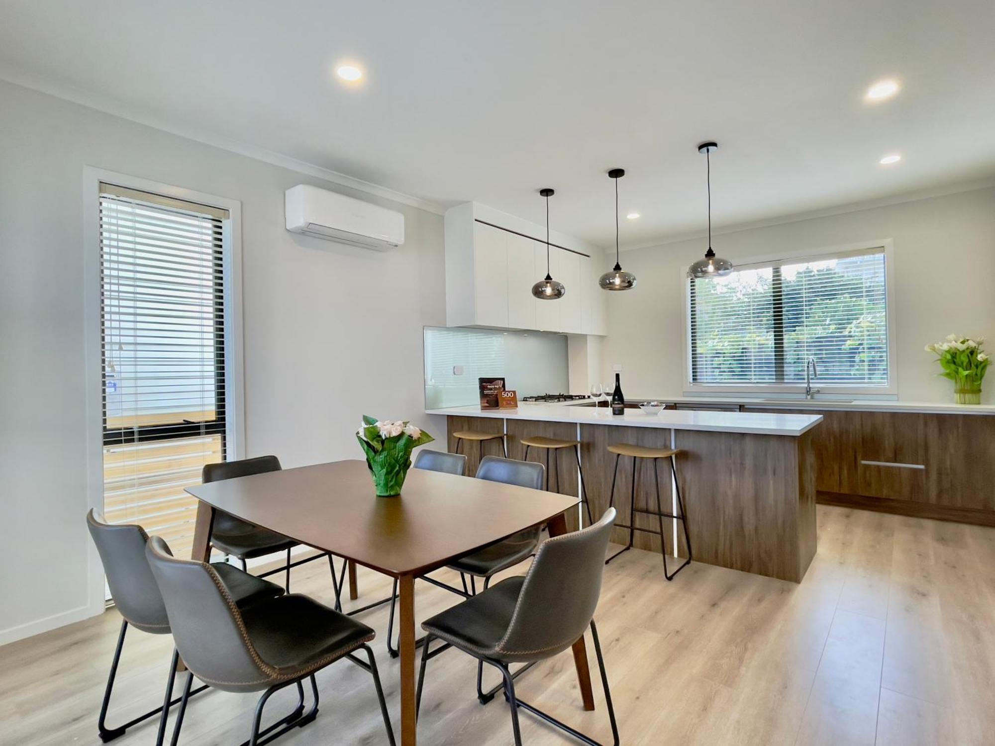 Sky Stars Brand-New Comfortable 3 & 4-Bedroom Houses Auckland Esterno foto
