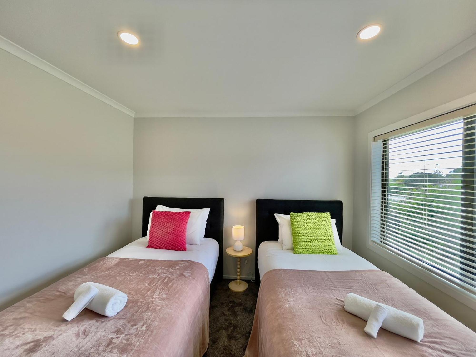 Sky Stars Brand-New Comfortable 3 & 4-Bedroom Houses Auckland Esterno foto