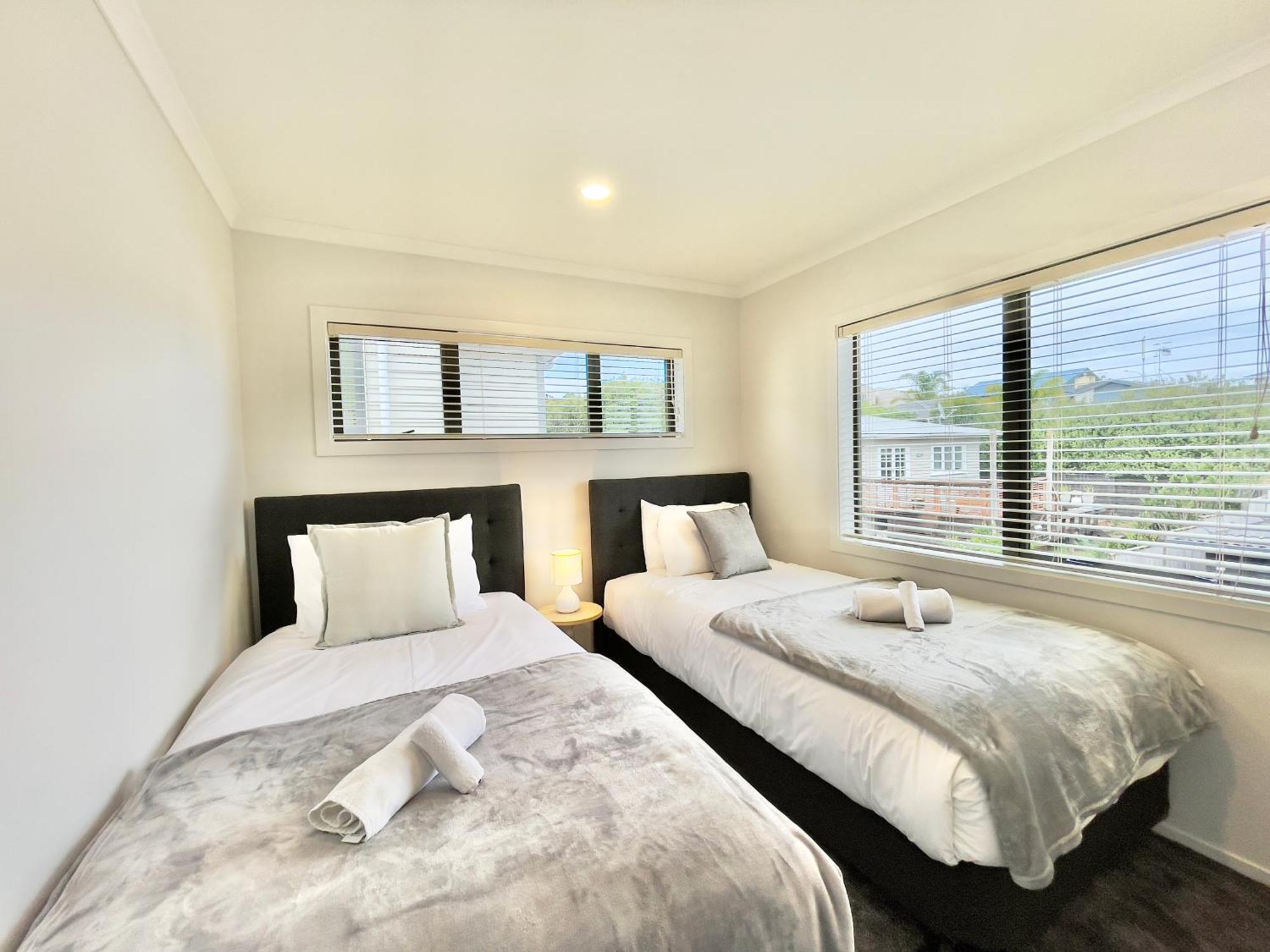 Sky Stars Brand-New Comfortable 3 & 4-Bedroom Houses Auckland Esterno foto