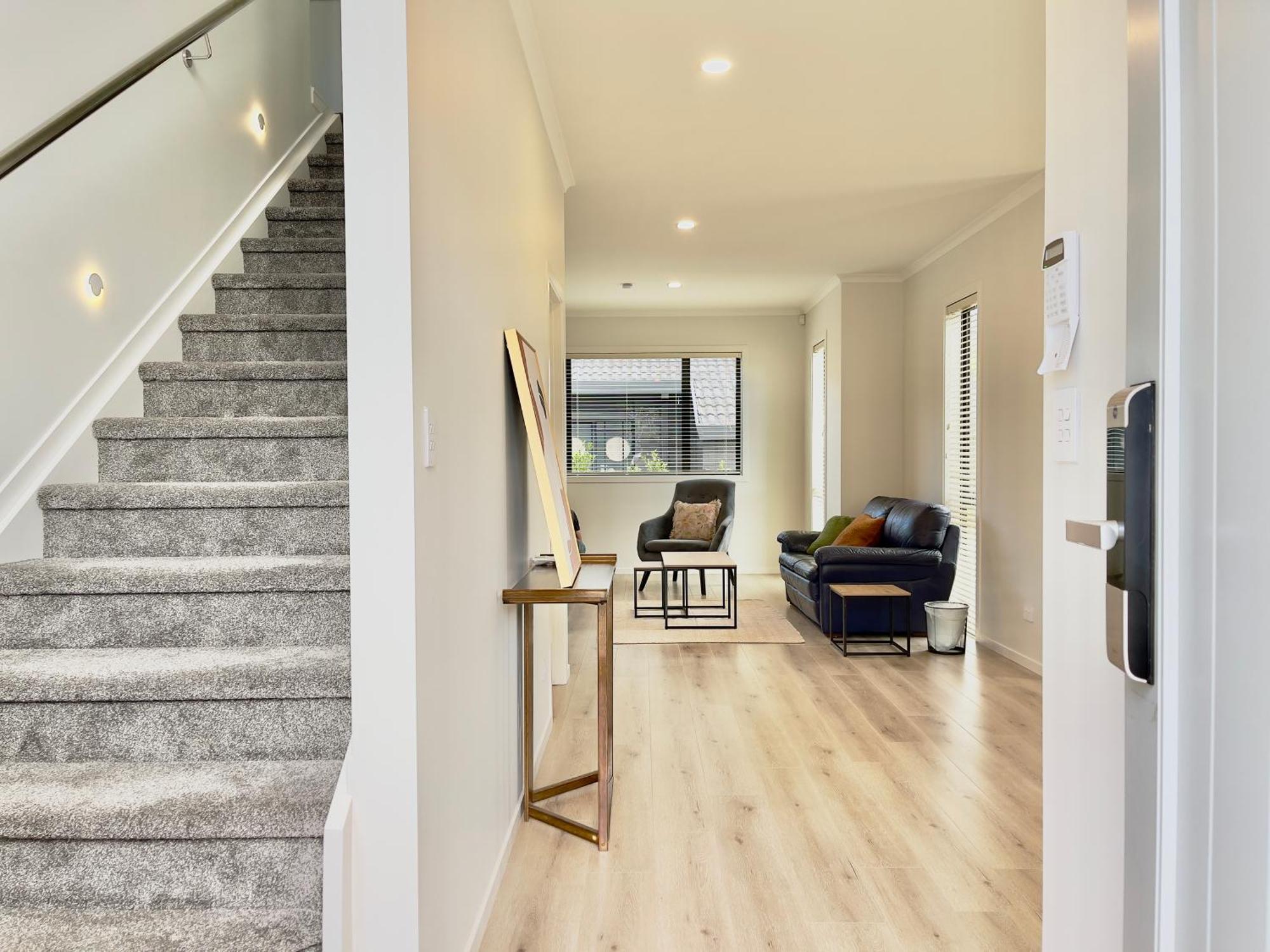 Sky Stars Brand-New Comfortable 3 & 4-Bedroom Houses Auckland Esterno foto